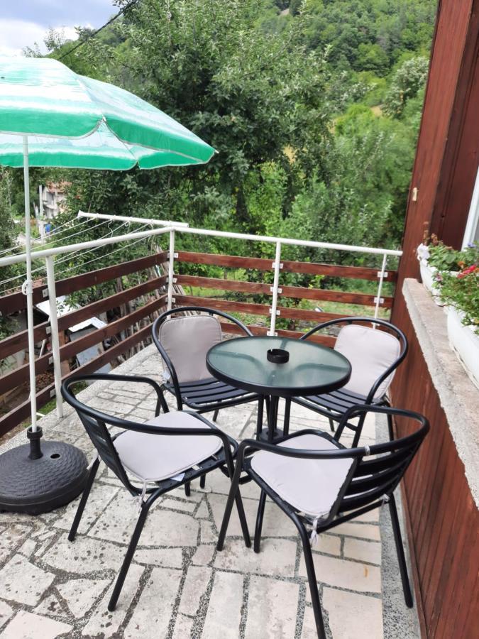 Guest House Lazar Raykov Ribarica Exteriér fotografie